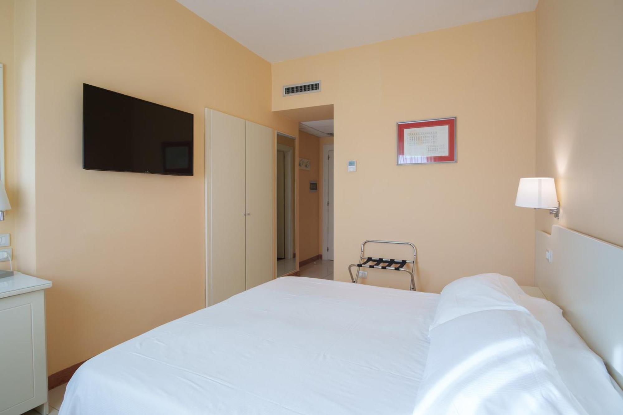 Barion Hotel & Congressi Exteriör bild
